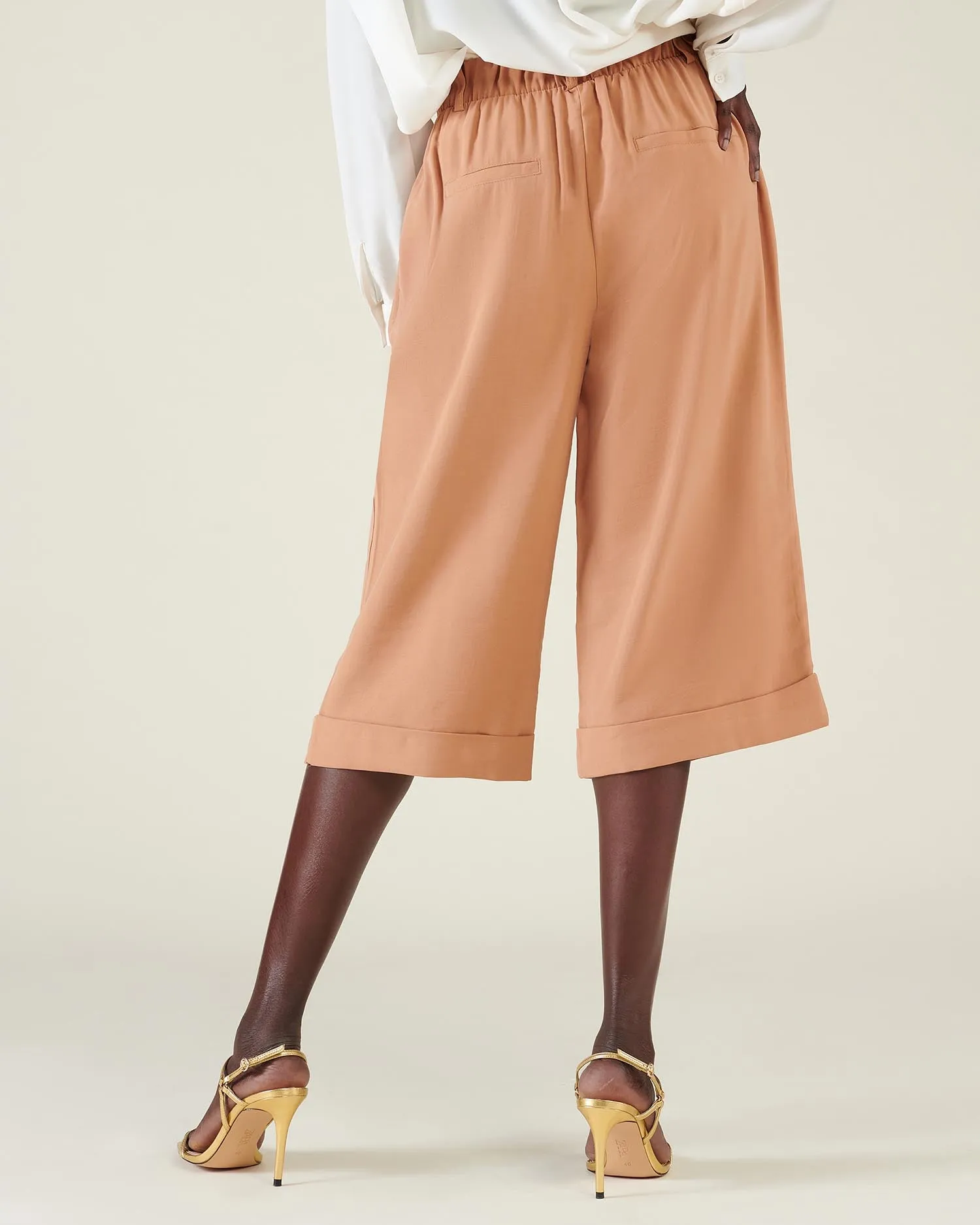 Culotte trousers with belt