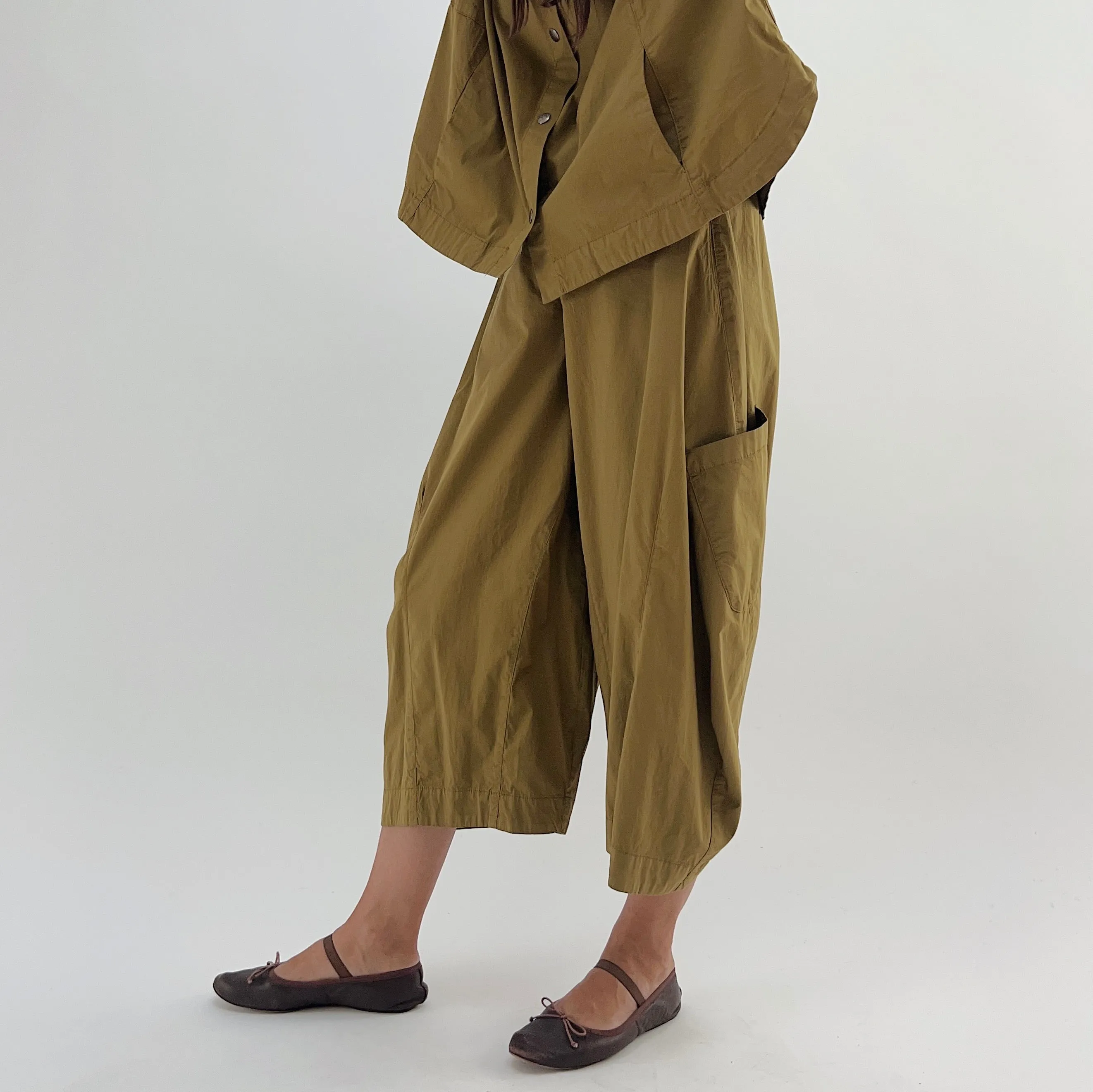 Eleven Stitch | Snap Front Pant in Olive